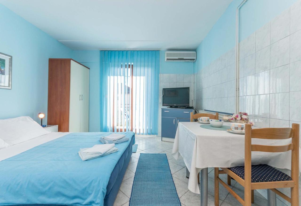 Savic Biograd Apartment Biograd Na Moru Exterior foto