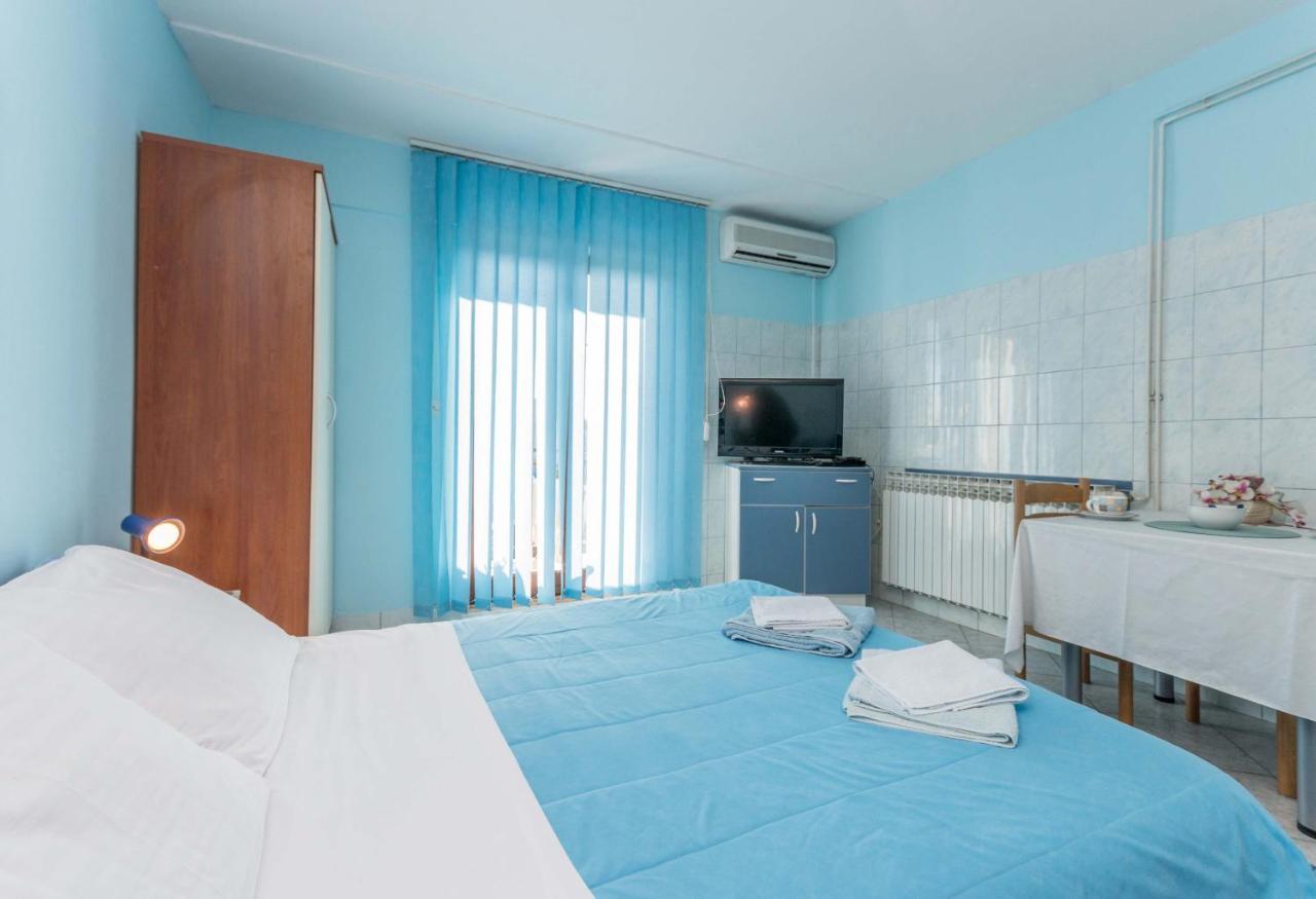 Savic Biograd Apartment Biograd Na Moru Exterior foto