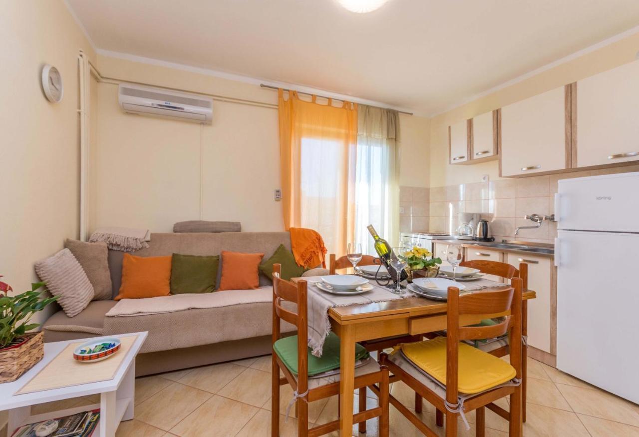 Savic Biograd Apartment Biograd Na Moru Exterior foto
