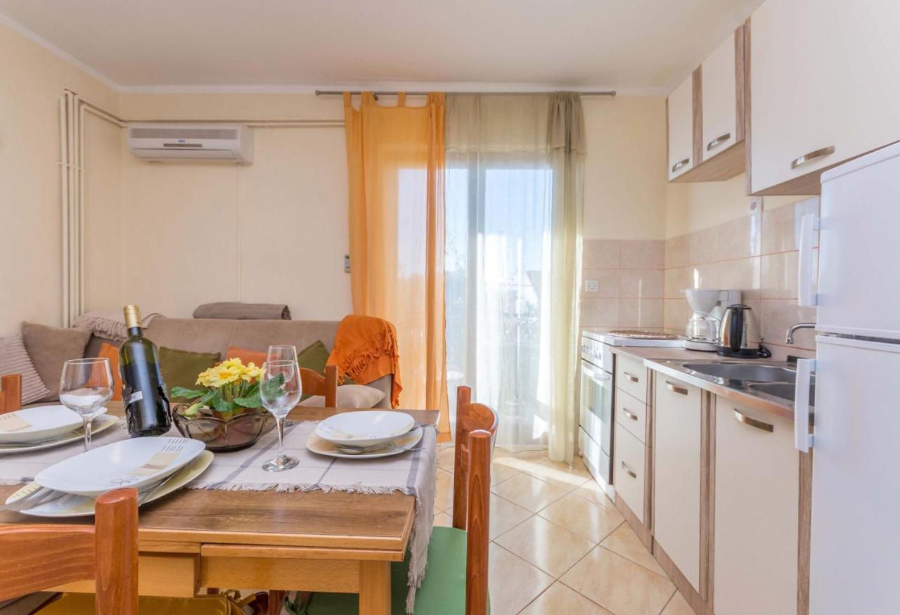 Savic Biograd Apartment Biograd Na Moru Exterior foto